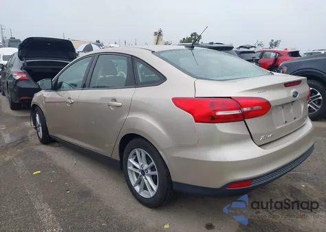 2018 Ford Focus Se z USA, uszkodzony, nr VIN 1FADP3F22JL287712